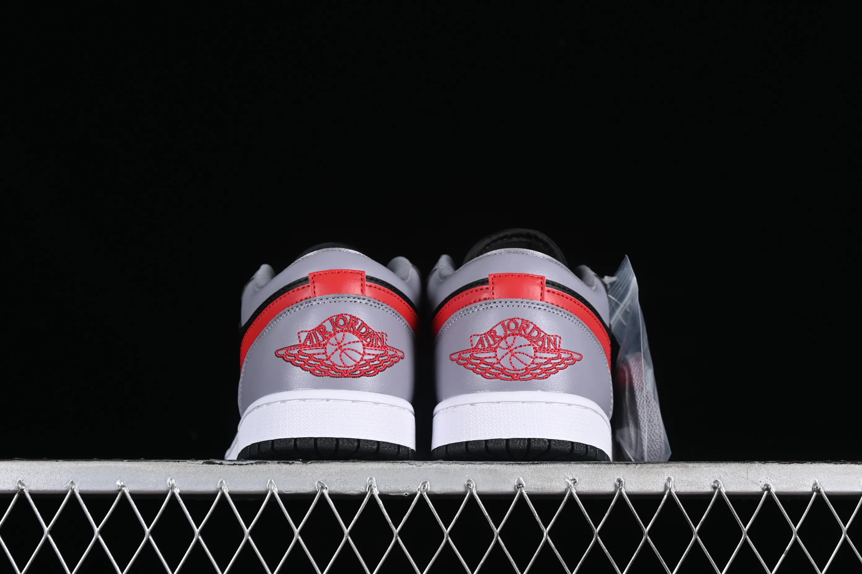 All categories Air Jordan Jordan series basketball shoes Air Jordan 1 Low Z version Air Jordan 1 Low AJ1 Joe 1 gray black red hook low-top cultural basketball shoes FZ4183-002